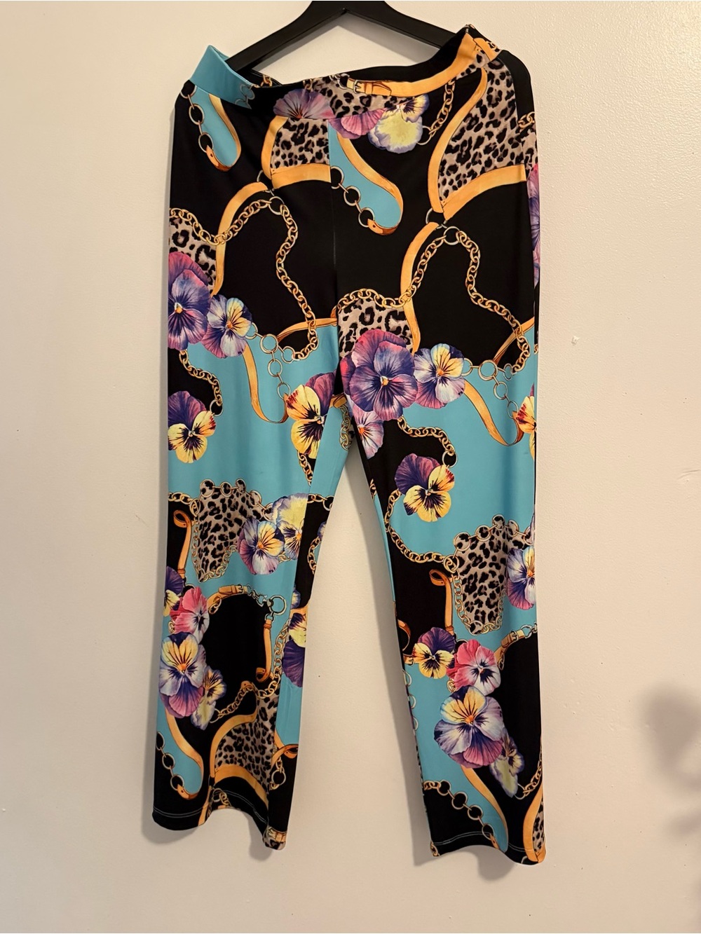 Beautiful Boston Proper Pants